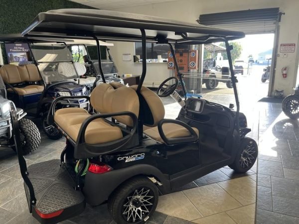 2026 Club Car Onward 4 Passenger XR Lithium - Premium Seats
