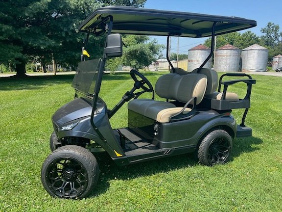 New Madjax X Series - 4 Passenger - Black - 105AH Lithium