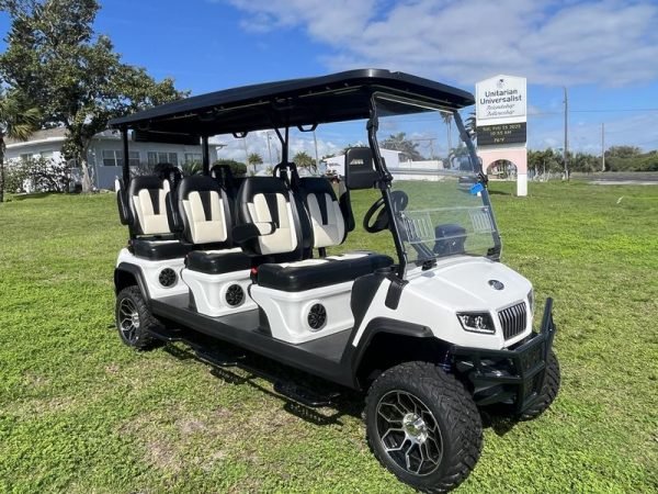 Street Legal 2025 Evolution D5 - 6 - Seater Luxury Lithium Electric Vehicle