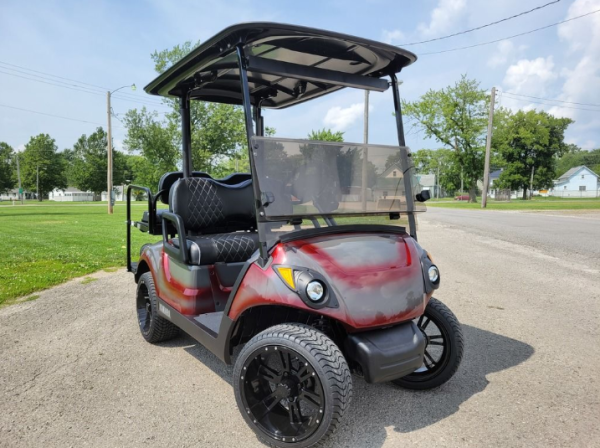 2018 Yamaha Drive2 Used Gas Golf Cart - Red Tip Edition