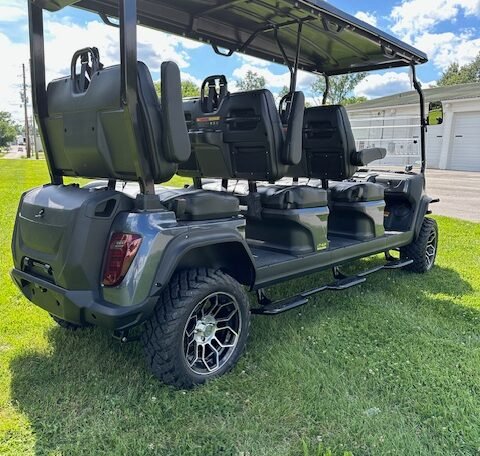 2024 Evolution D5 Maverick 6 Gray Forward Facing 6 Passenger Lifted Electric Used Golf Cart - Extended Range Lithium