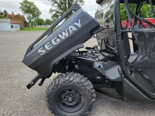 2024 Segway Powersports UT10 S Crew UTV - 6 Passenger - 105HP Off - Road Utility Vehicle