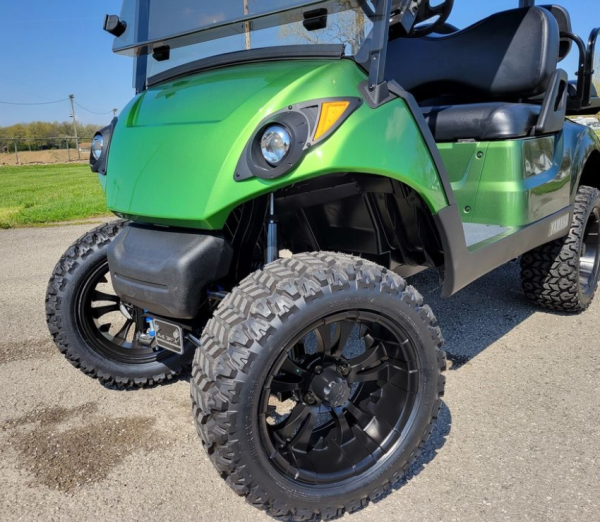 2018 Yamaha Drive2 EFI Quietech Used Gas Golf Cart - Green Fade Lifted