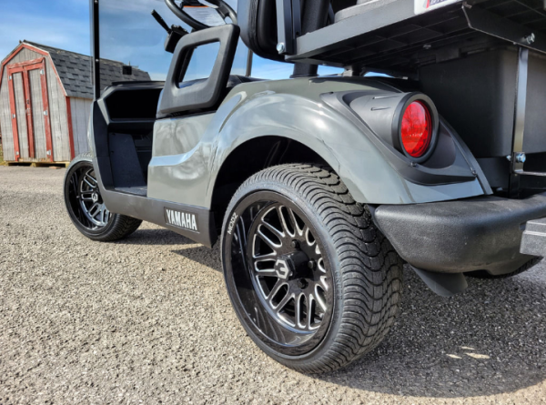 Yamaha Golf Cart 2018 - Drive2 EFI QuieTech Gas Luxury Edition