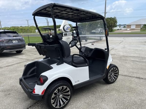 2024 E - Z - GO Freedom RXV ELiTE Lithium Bright White 2
