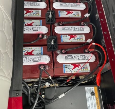 agc-621a4dbe-44d0-4a7a-809b-823fe78b431f New Madjax X Car Lifted Red
