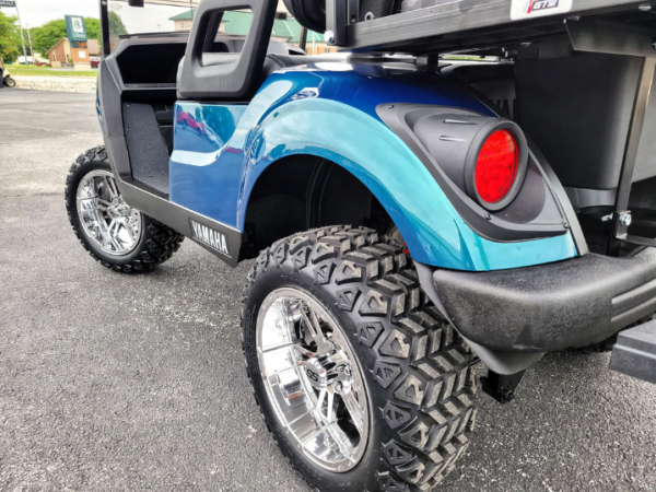 2017 Yamaha Drive2 Used Gas Golf Cart - Chameleon Color