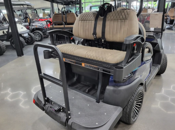 2024 Atlas 4 Passenger Electric Golf Cart - 210AH Lithium - Navy Blue
