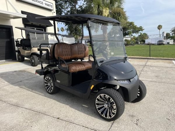 2026 E - Z - GO Freedom RXV ELiTE Lithium Black 4