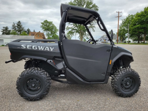 2024 Segway Powersports UT10 S