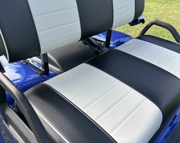 Good 2024 Evolution Classic 4 Plus - Premium Street Legal Lithium Golf Cart