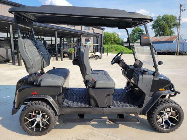 2024 Denago EV Rover XL