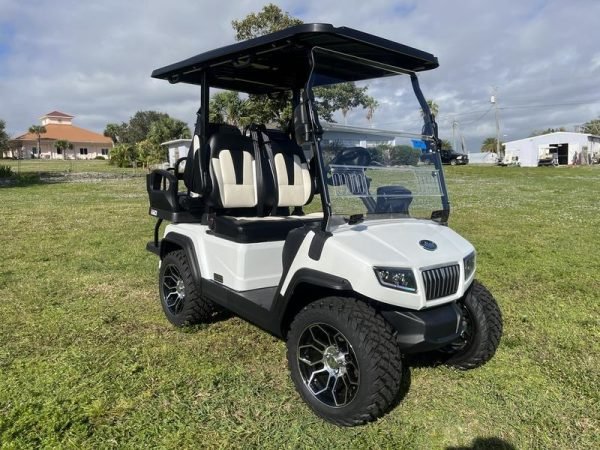 2025 Evolution D5 - Ranger 2+2 White - Street Legal 4