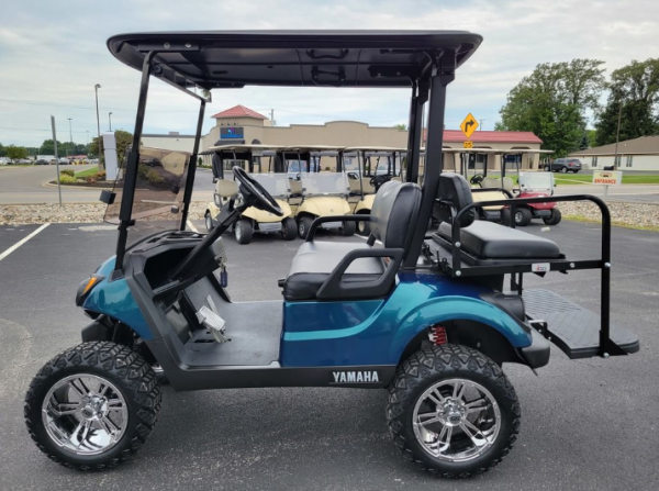 2017 Yamaha Drive2 Used Gas Golf Cart - Chameleon Color