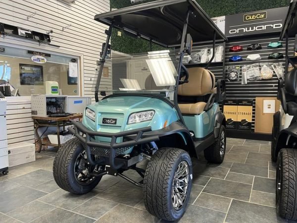 agc-bae20eb4-1143-46ac-ba70-f69a2a270940 2025 Club Car Onward Lifted 4 Passenger HP Lithium, (Side - View)