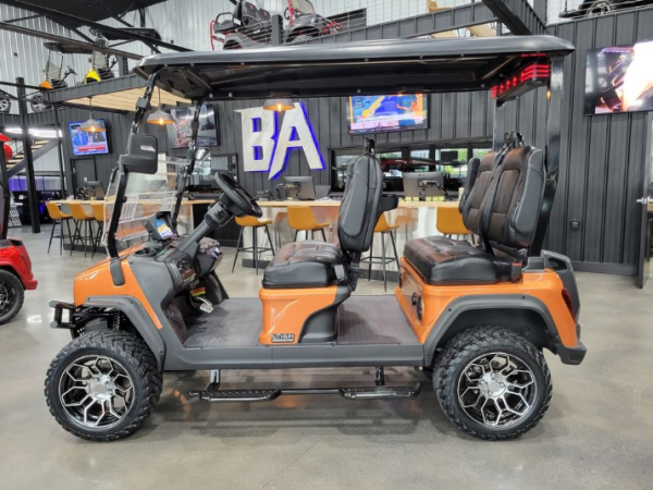 2024 Evolution D5 - Maverick 4 Seater Electric Golf Cart - New - Off