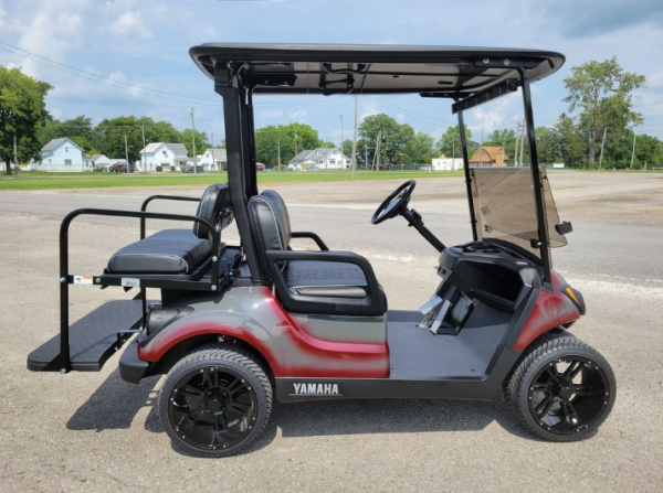 2018 Yamaha Drive2 Used Gas Golf Cart - Red Tip Edition