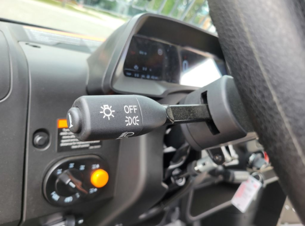 2024 Segway Powersports UT10 P Crew UTV - 6 Passenger - 105HP Utility Vehicle With 9″ Touchscreen